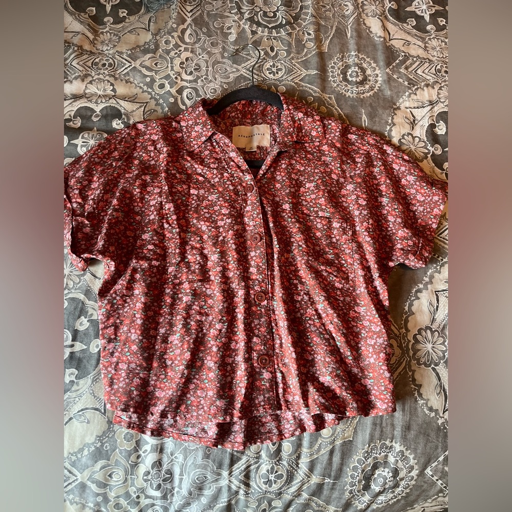 Aeropostale peach cropped blouse